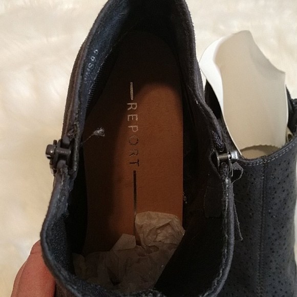 Report Fotwear Merle Faux Suede Perforated Booties - Picture 8 of 9